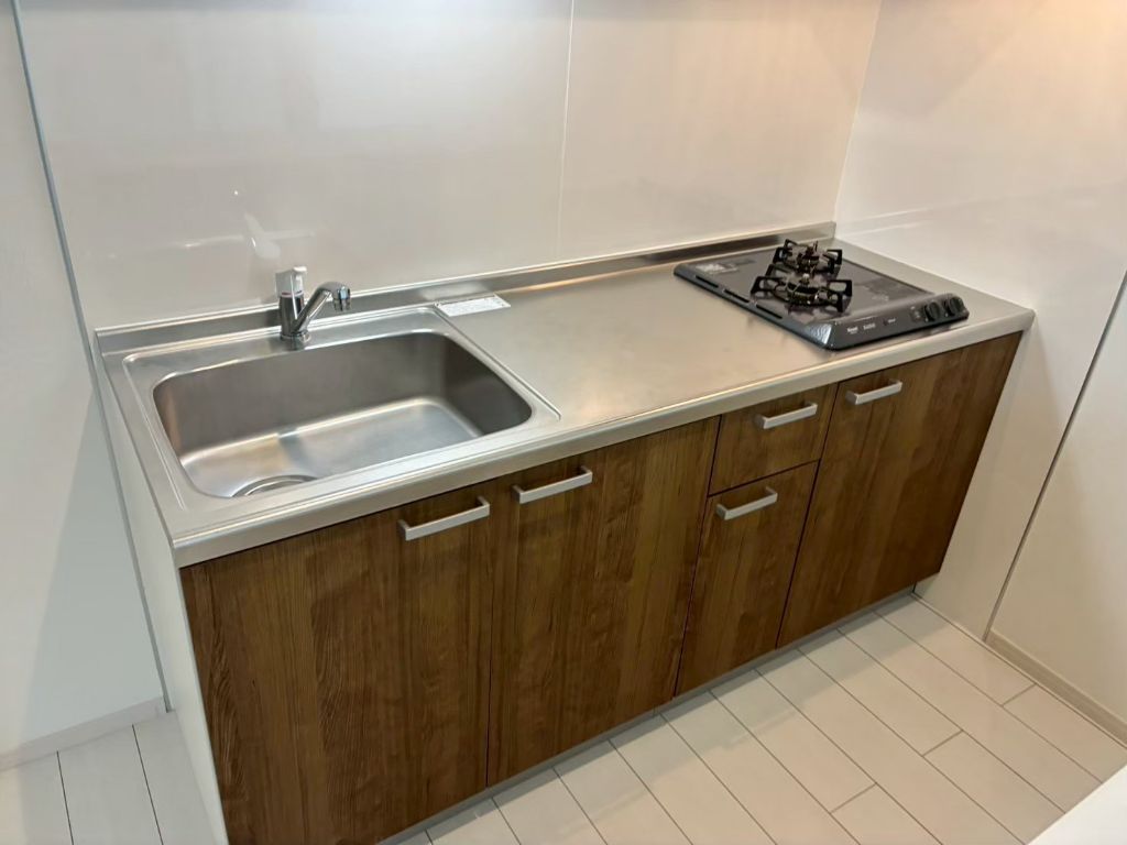 キッチンクリーニング（埼玉県・東京都）｜コンロの油汚れやシンクを徹底洗浄